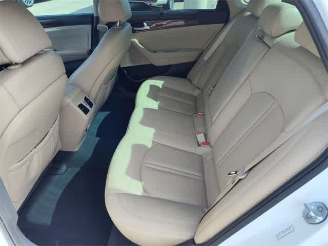 Thumbnail: 2017 Hyundai Sonata - 18