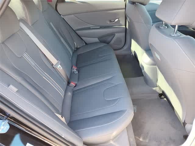 Thumbnail: 2026 Hyundai Elantra - 17