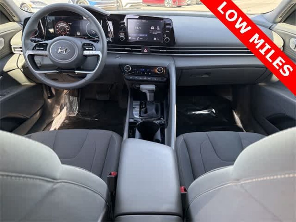 Certified 2022 Hyundai Elantra SEL Sedan