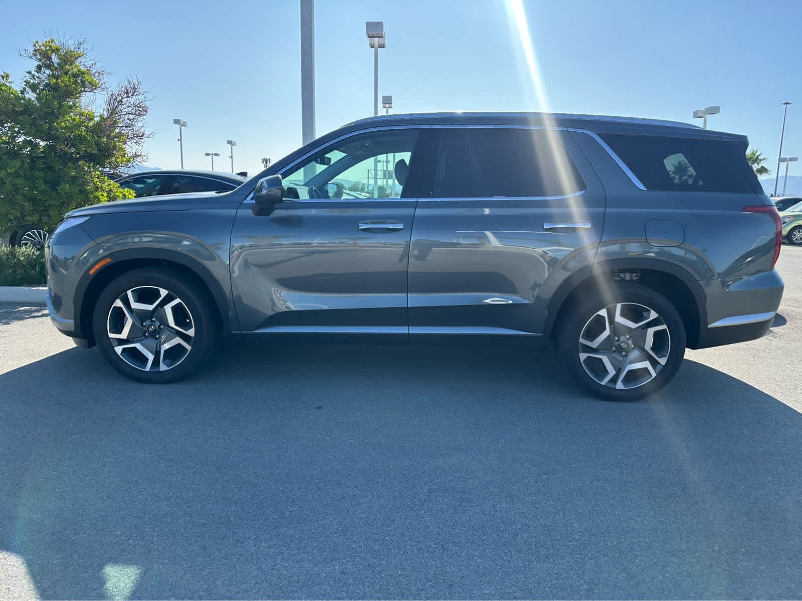 Thumbnail: 2024 Hyundai Palisade - 9