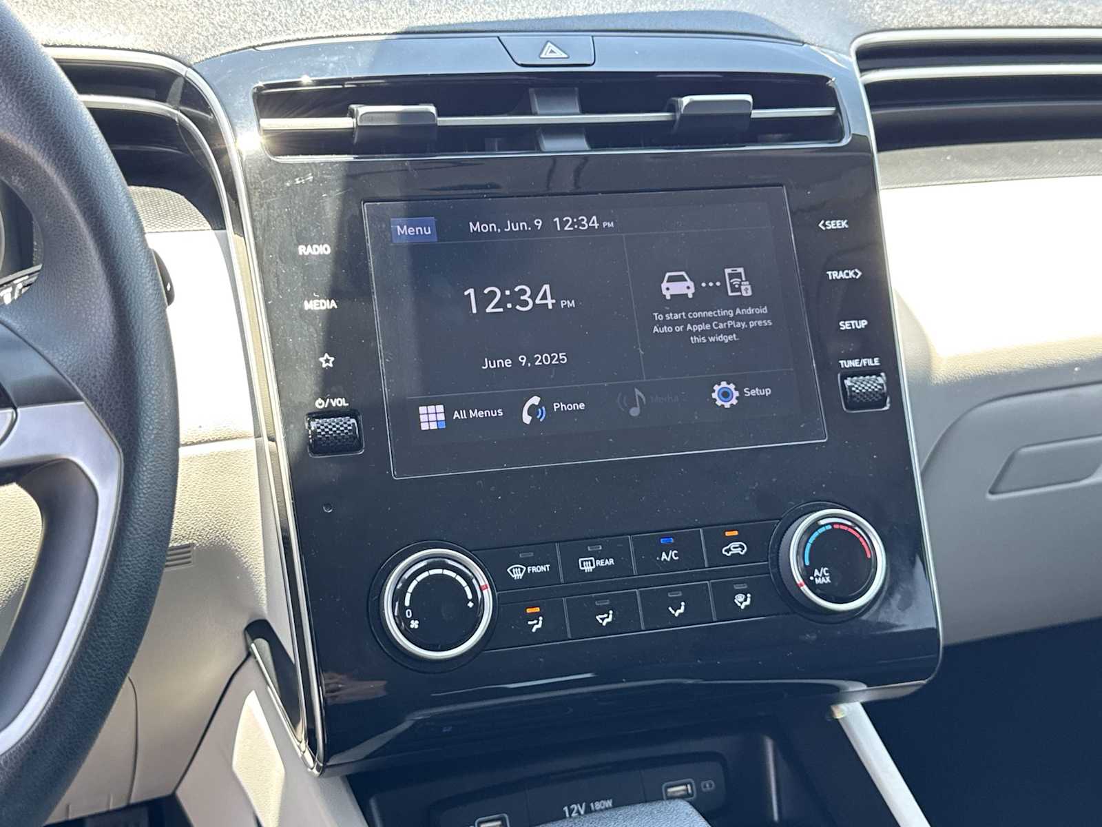 Thumbnail: 2022 Hyundai Tucson - 22