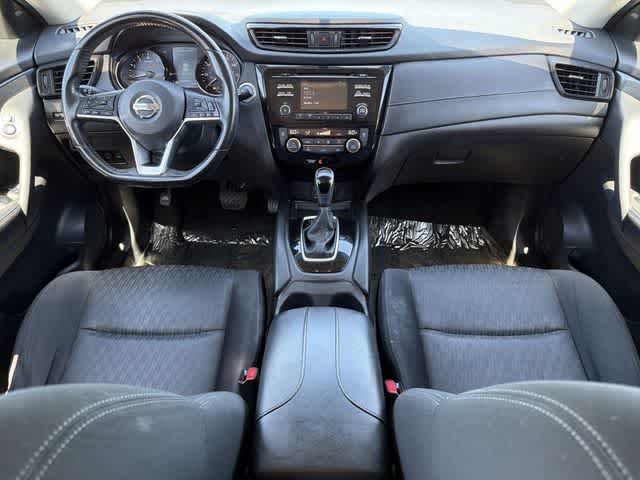 Thumbnail: 2017 Nissan Rogue - 12