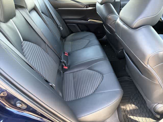 Thumbnail: 2022 Toyota Camry - 17