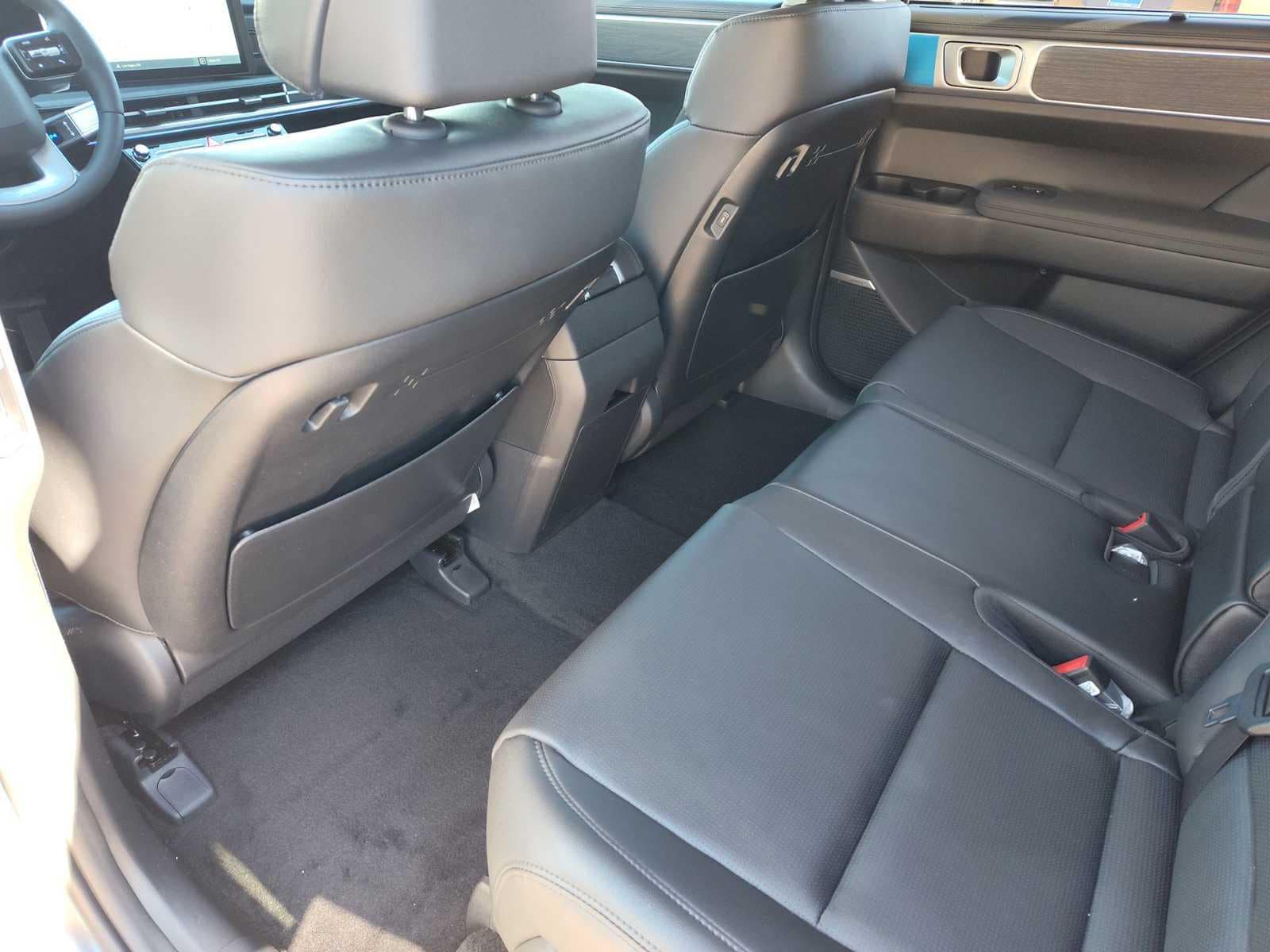 Thumbnail: 2026 Hyundai Santa Fe - 15