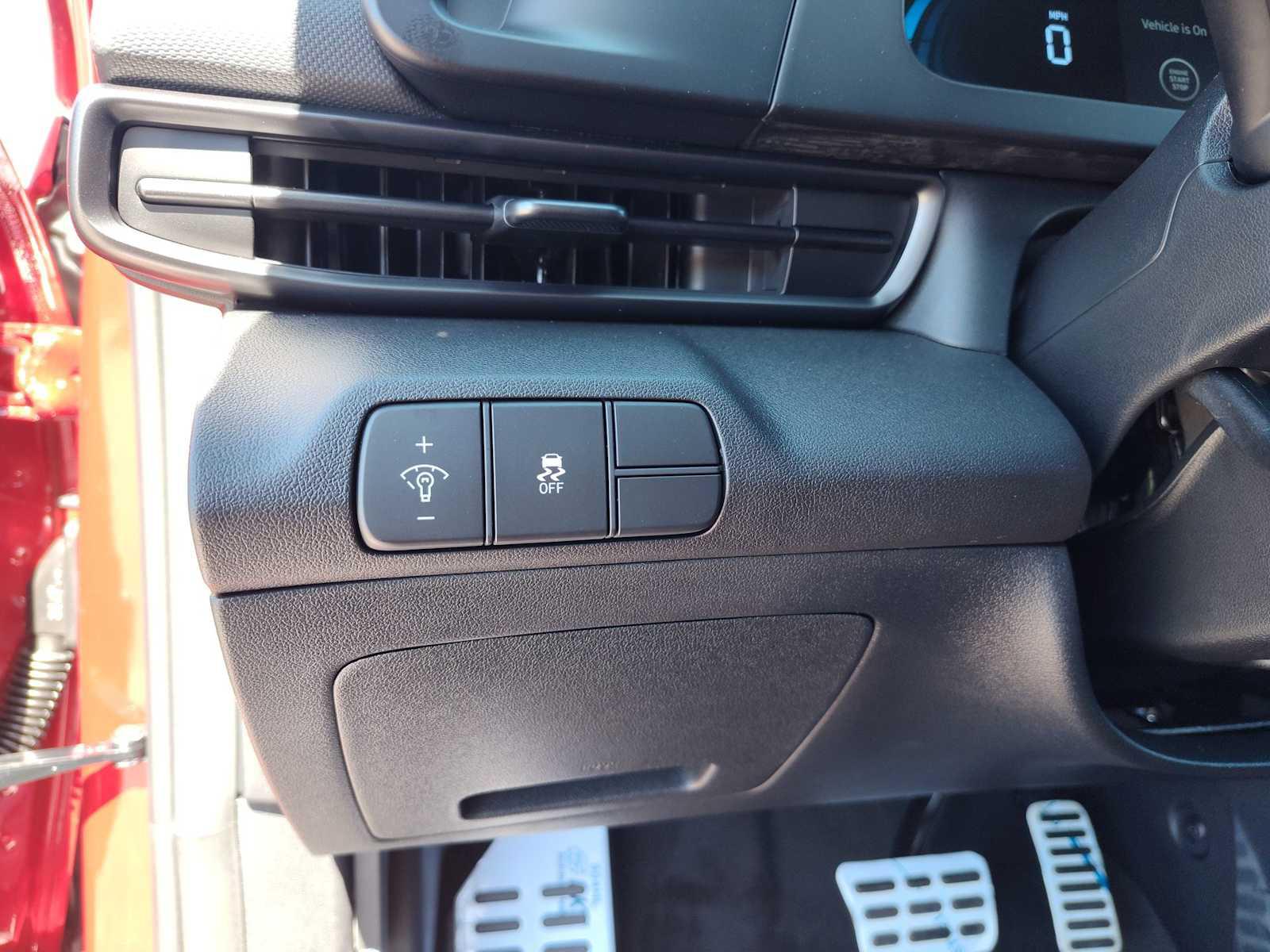 Thumbnail: 2025 Hyundai Elantra - 14