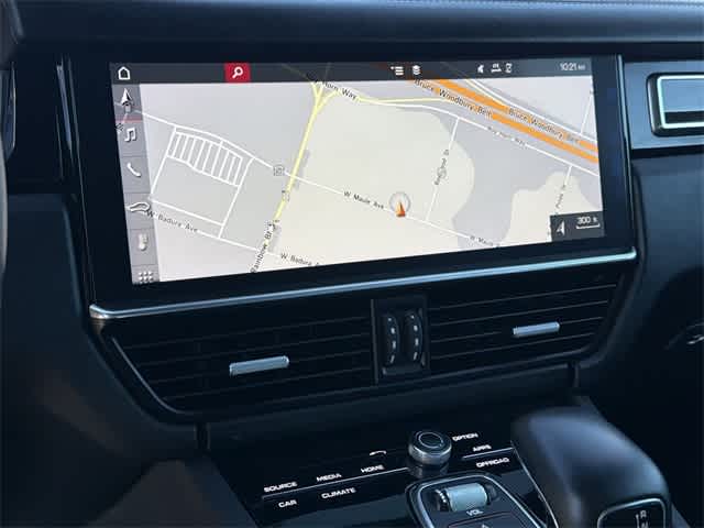 Thumbnail: 2019 Porsche Cayenne - 24