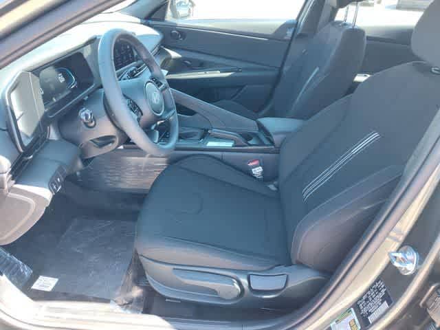 Thumbnail: 2026 Hyundai Elantra - 10