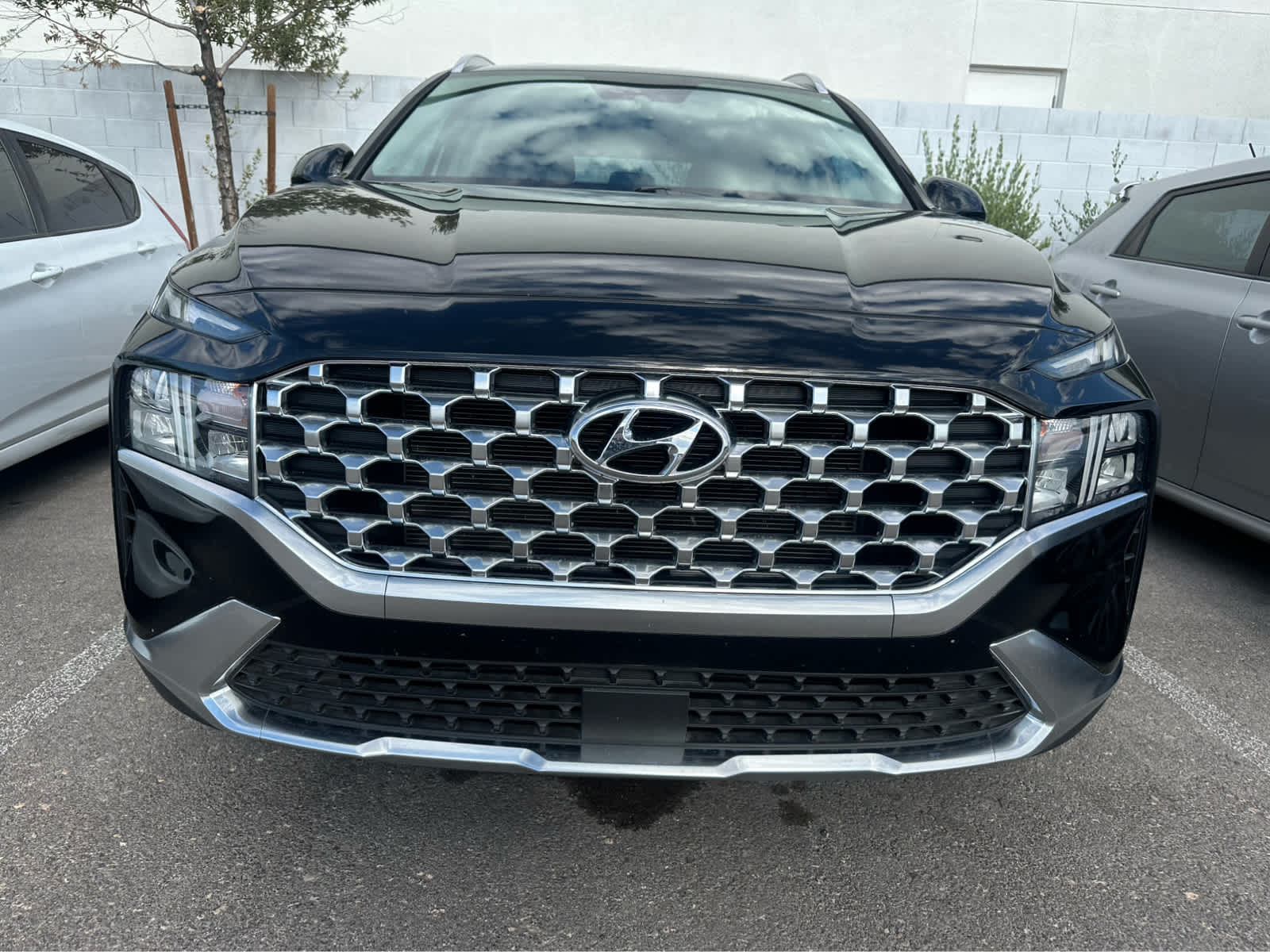 Thumbnail: 2022 Hyundai Santa Fe - 2