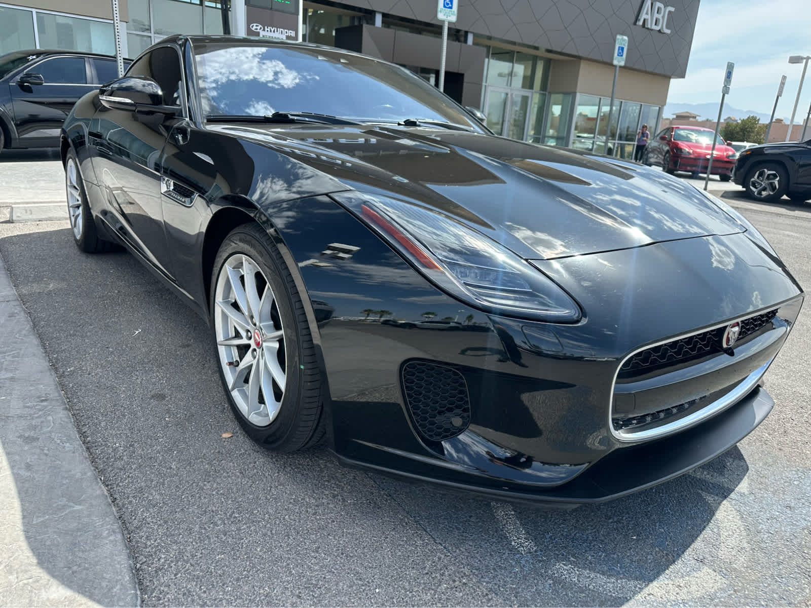 Thumbnail: 2018 Jaguar F-Type - 4