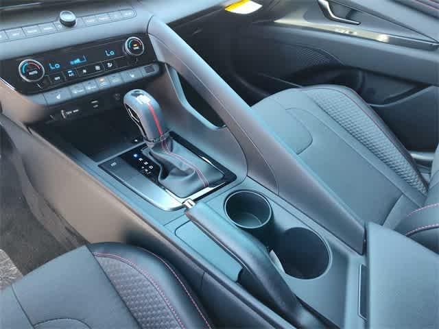 Thumbnail: 2025 Hyundai Elantra - 26