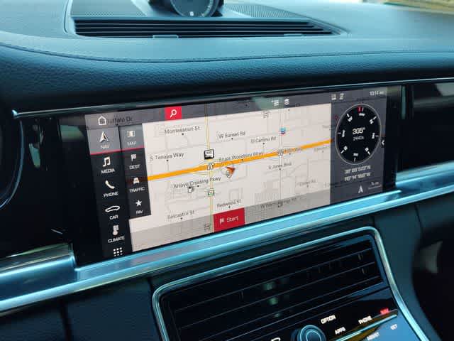 Thumbnail: 2020 Porsche Panamera - 22