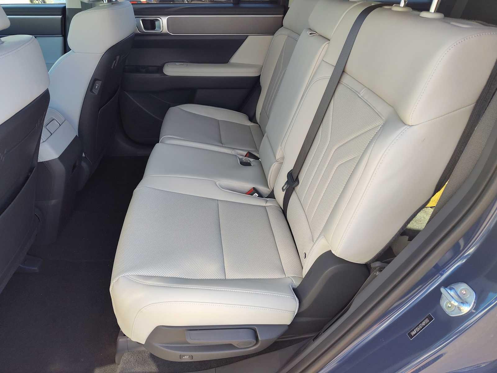 Thumbnail: 2026 Hyundai Santa Fe - 16