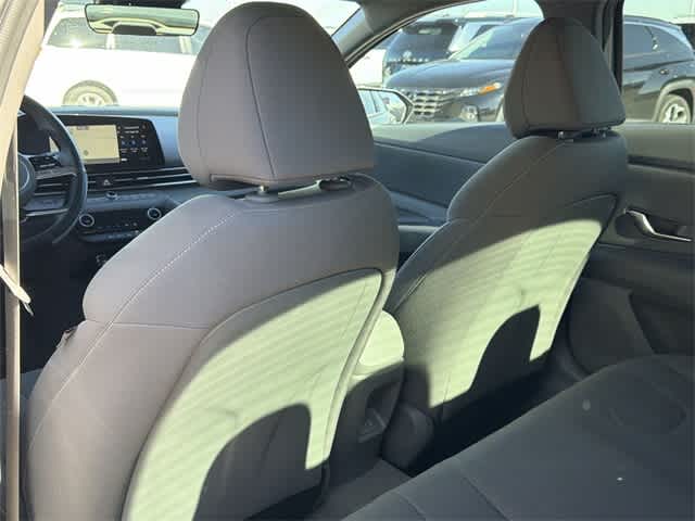 Thumbnail: 2024 Hyundai Elantra - 15