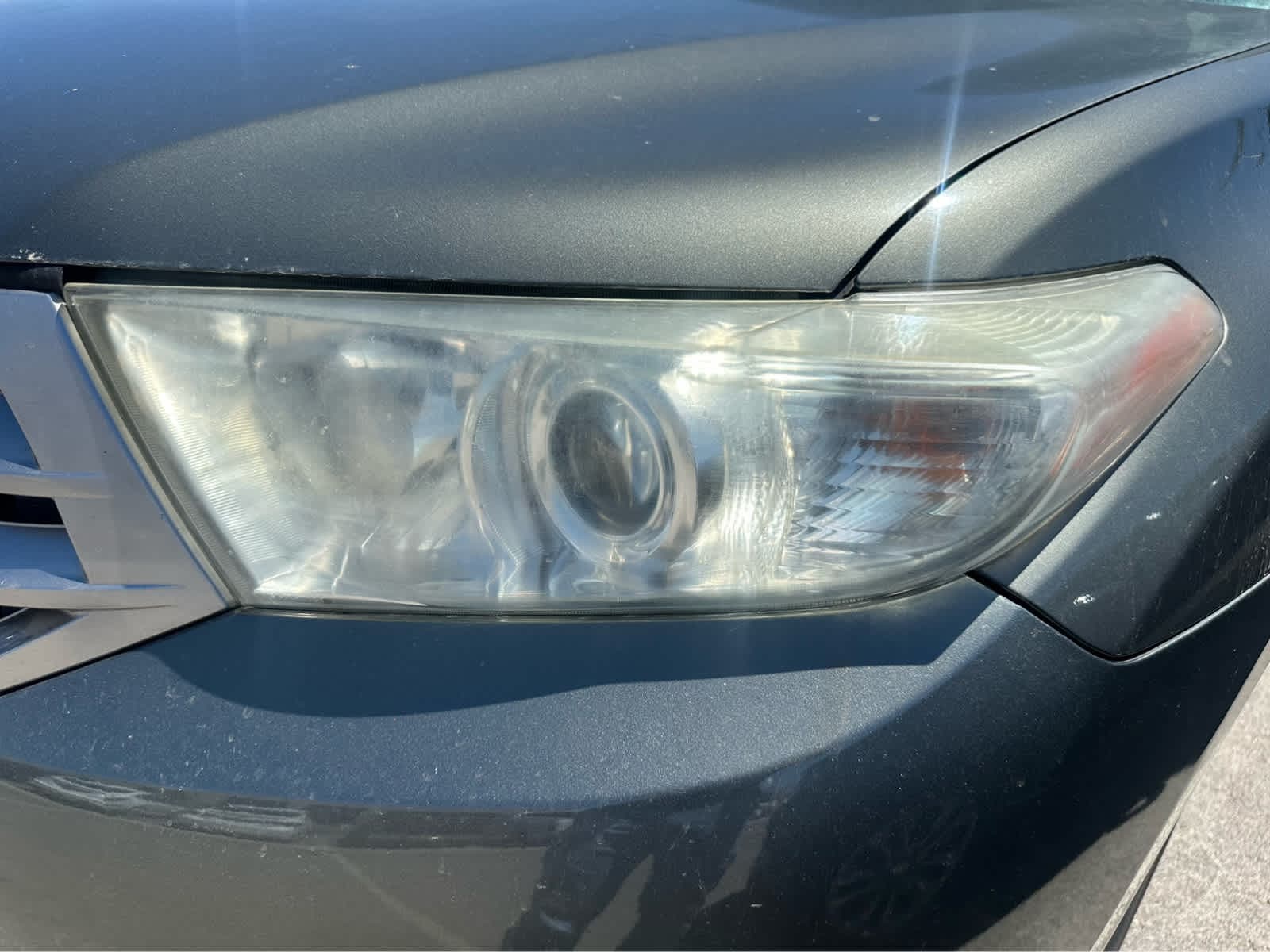 Thumbnail: 2012 Toyota Highlander - 15
