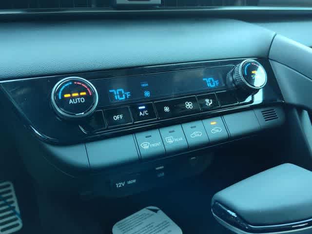 Thumbnail: 2026 Hyundai Elantra - 21