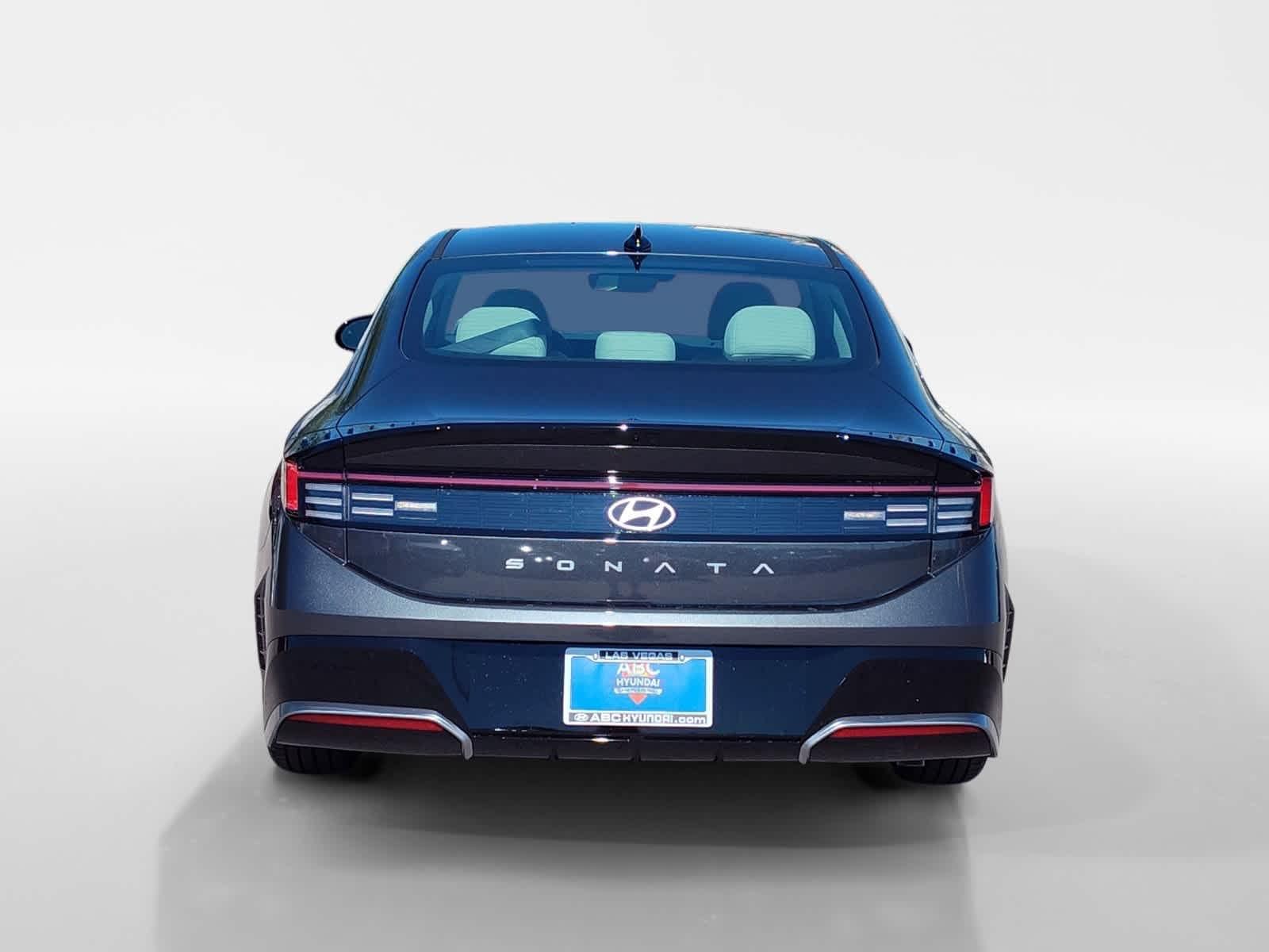 Thumbnail: 2026 Hyundai Sonata - 4