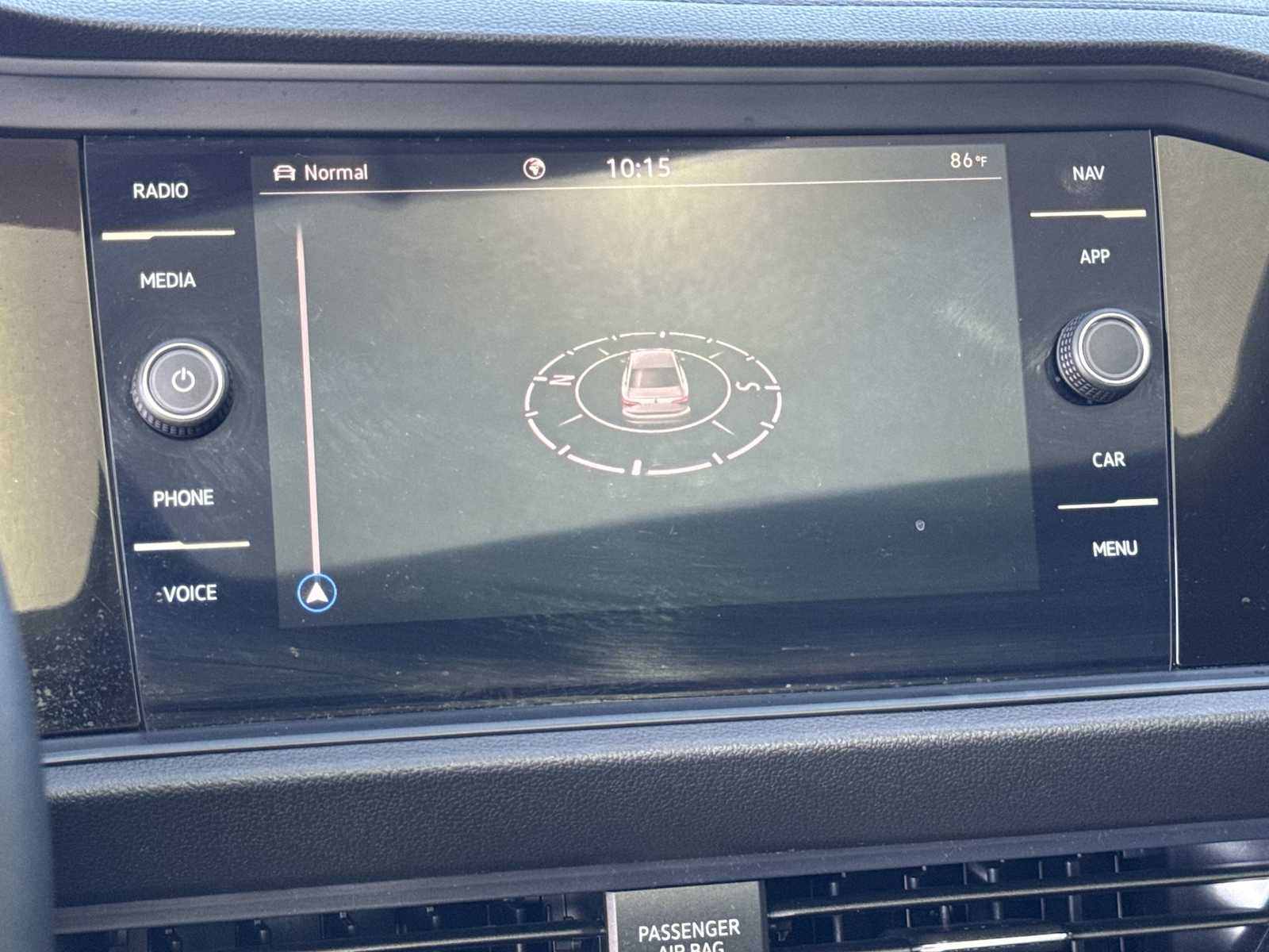 Thumbnail: 2023 Volkswagen Jetta - 24