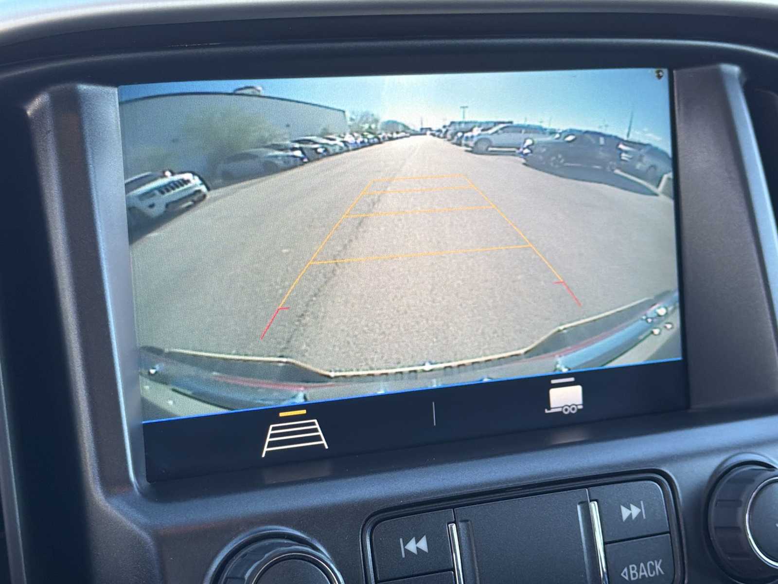 Thumbnail: 2022 GMC Canyon - 21