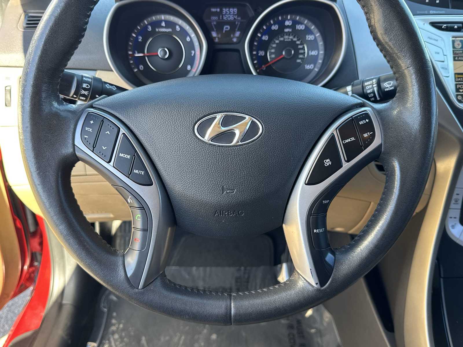 Thumbnail: 2012 Hyundai Elantra - 20