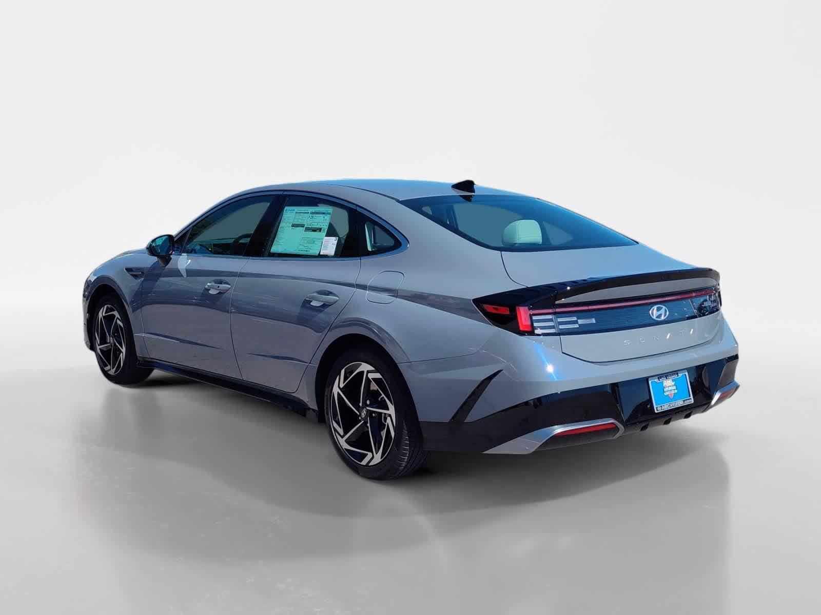 Thumbnail: 2026 Hyundai Sonata - 3