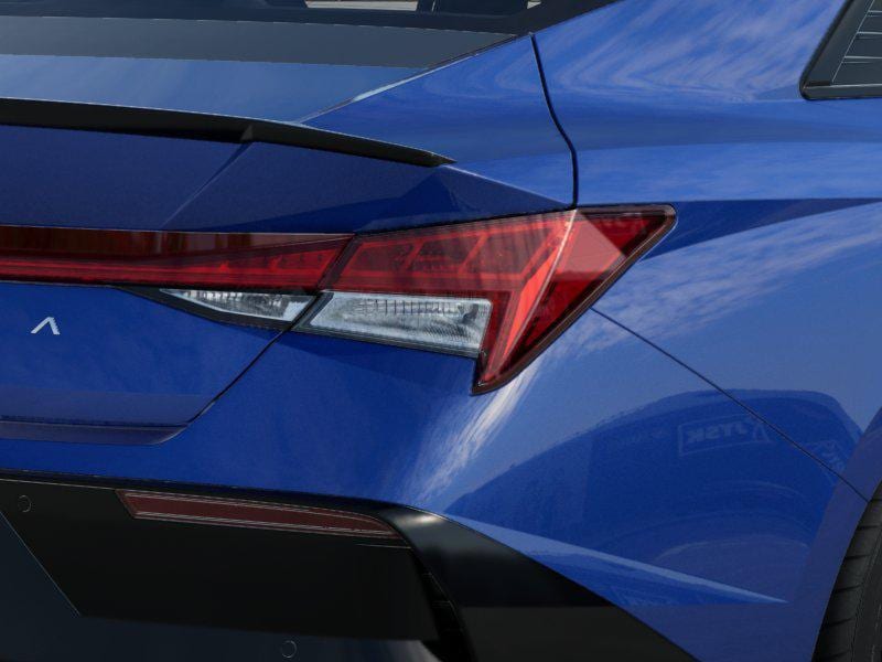 Thumbnail: 2025 Hyundai Elantra - 10