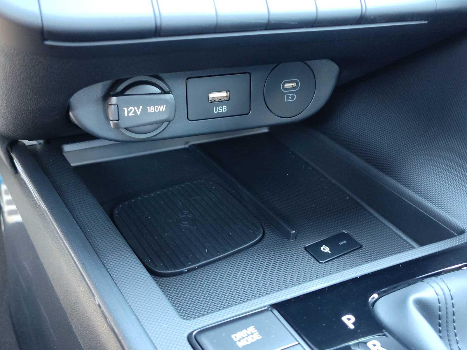 Thumbnail: 2025 Hyundai Elantra - 23