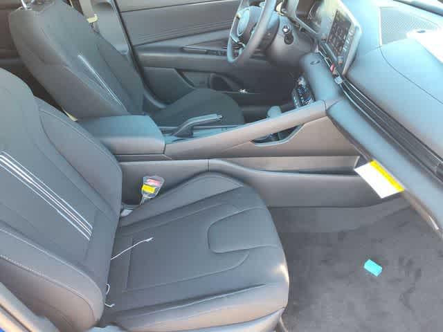 Thumbnail: 2026 Hyundai Elantra - 19