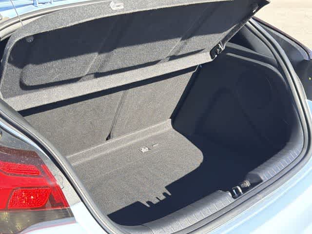 Thumbnail: 2020 Hyundai Veloster - 25