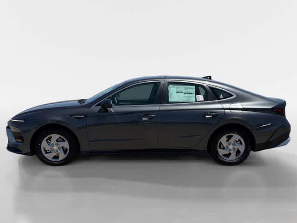 New 2026 Hyundai Sonata SE Sedan