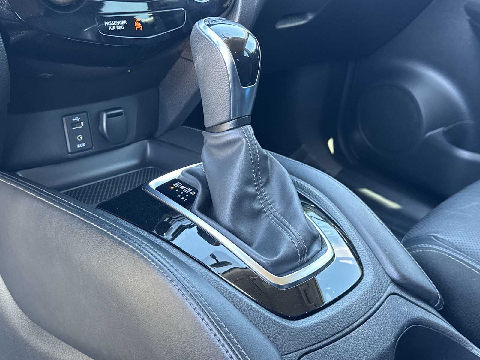 Thumbnail: 2017 Nissan Rogue Sport - 24