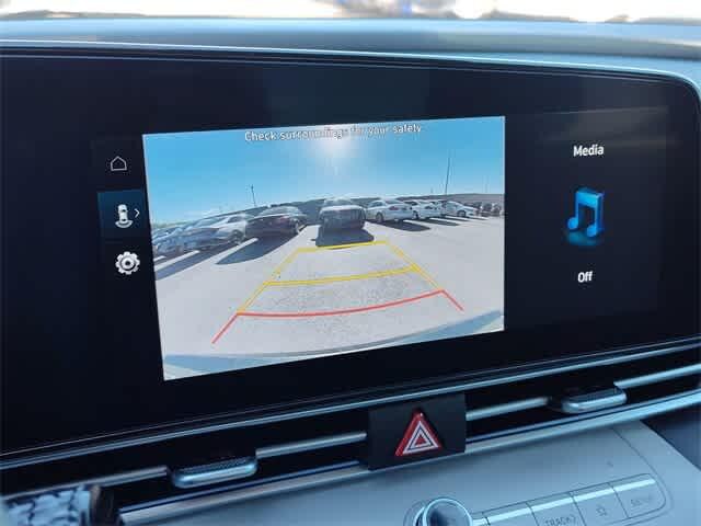 Thumbnail: 2026 Hyundai Elantra - 24