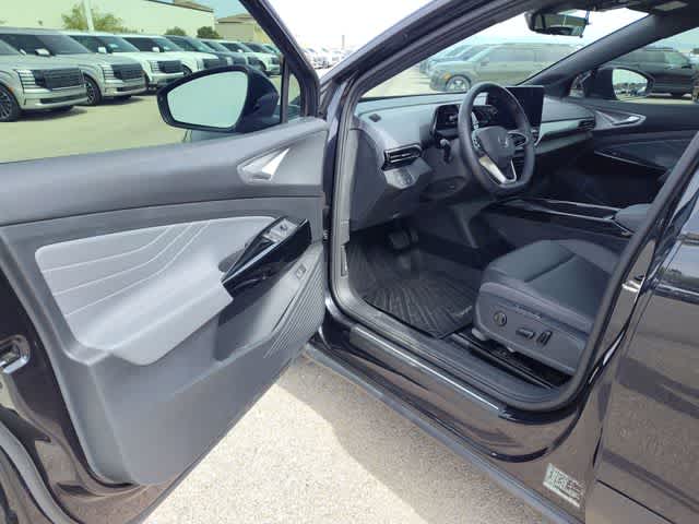 Thumbnail: 2023 Volkswagen ID.4 - 5