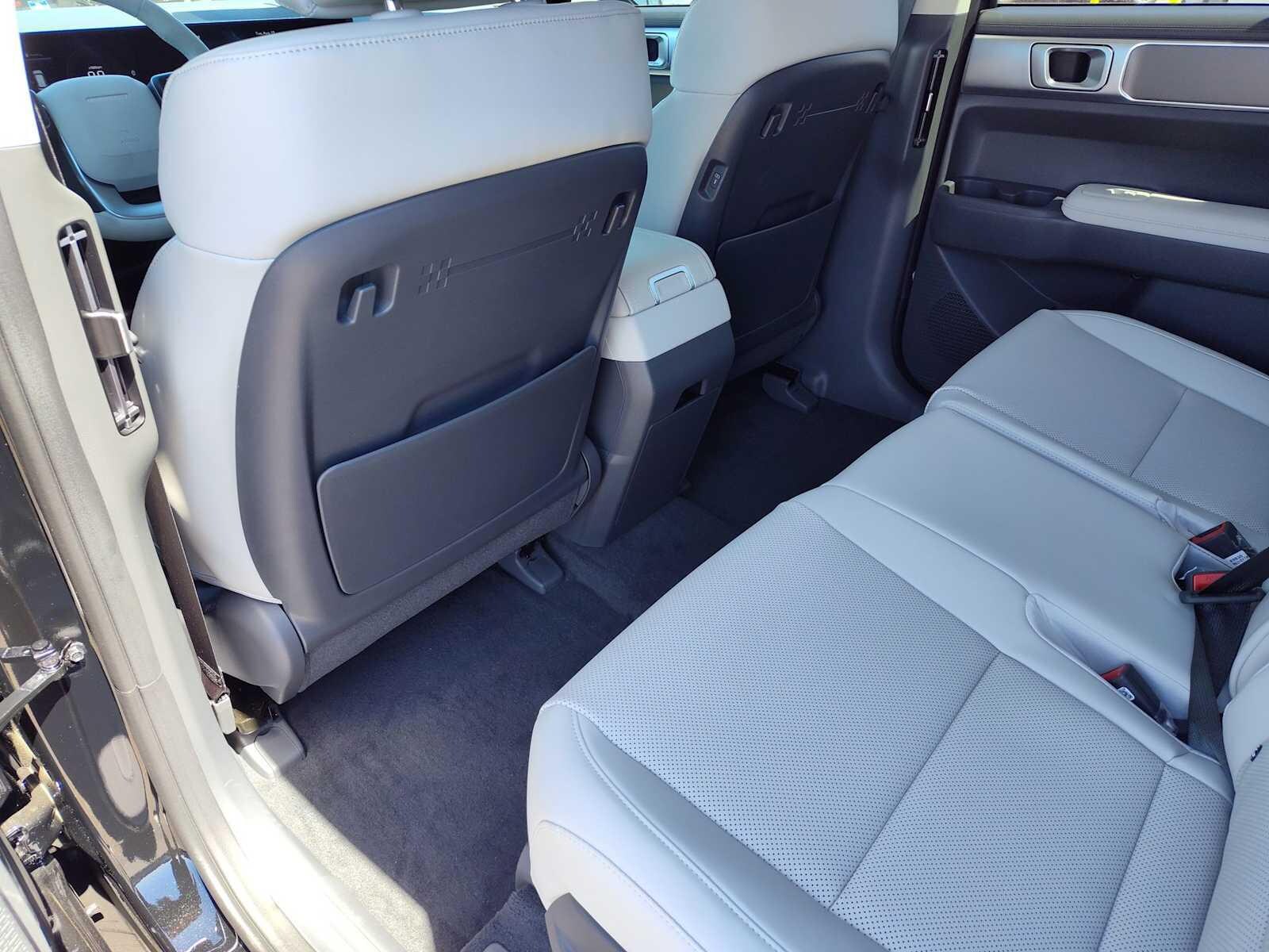 Thumbnail: 2026 Hyundai Santa Fe - 15