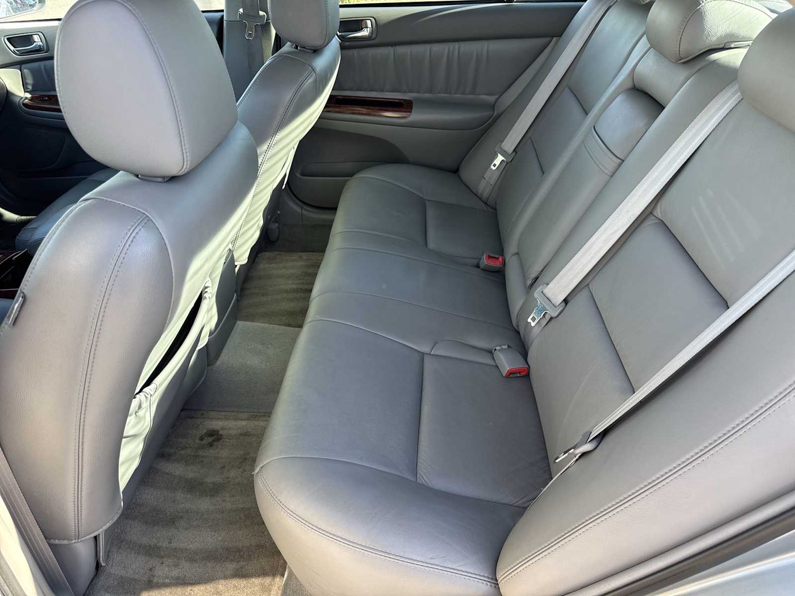 Thumbnail: 2005 Toyota Camry - 15