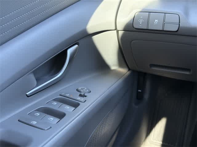 Thumbnail: 2024 Hyundai Elantra - 14