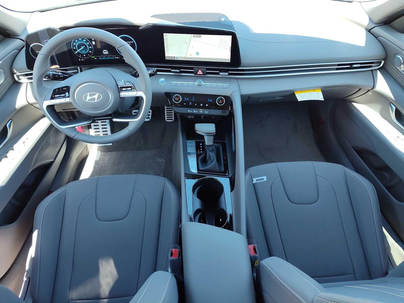 Thumbnail: 2025 Hyundai Elantra - 12