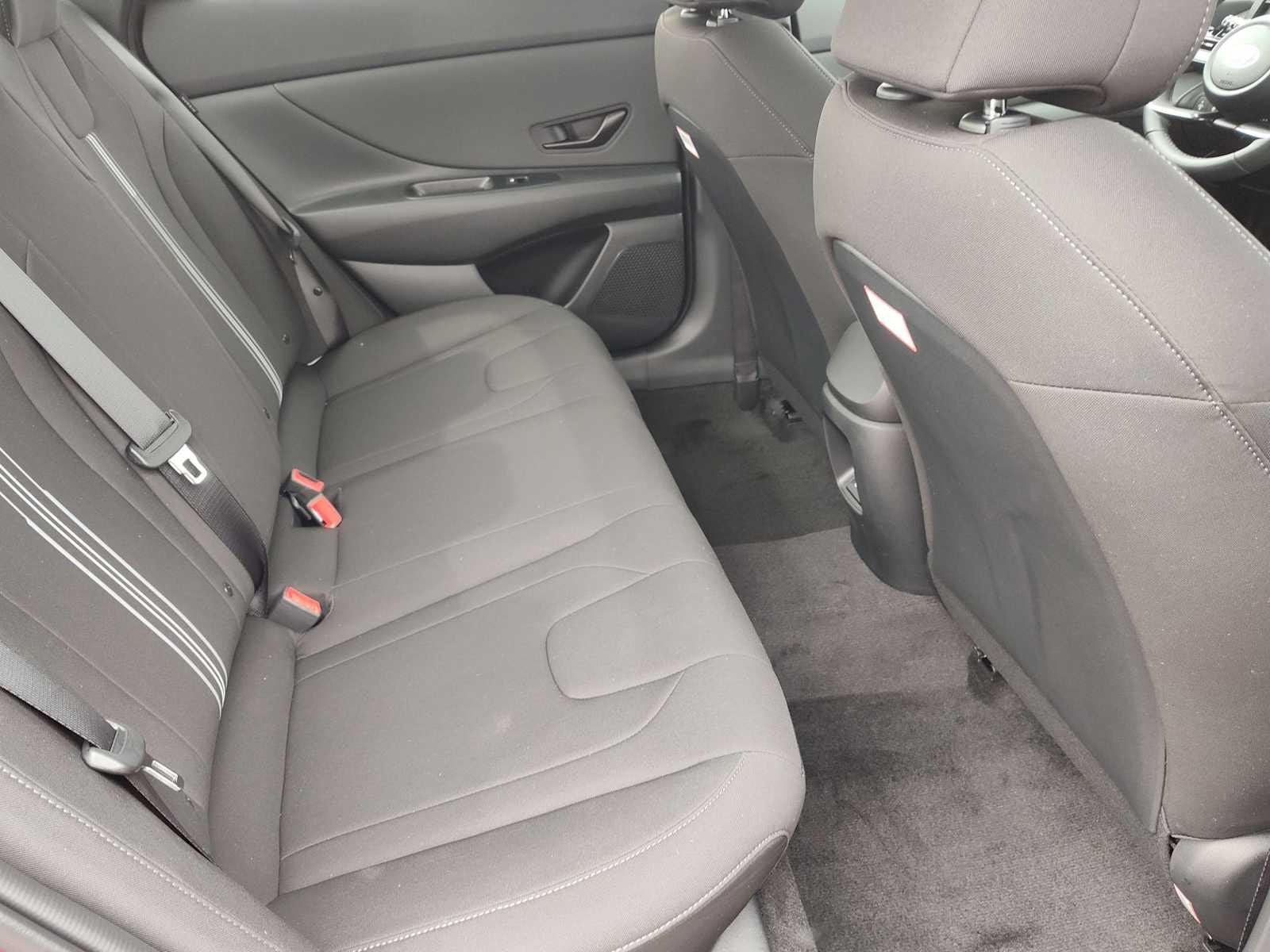 Thumbnail: 2025 Hyundai Elantra - 18