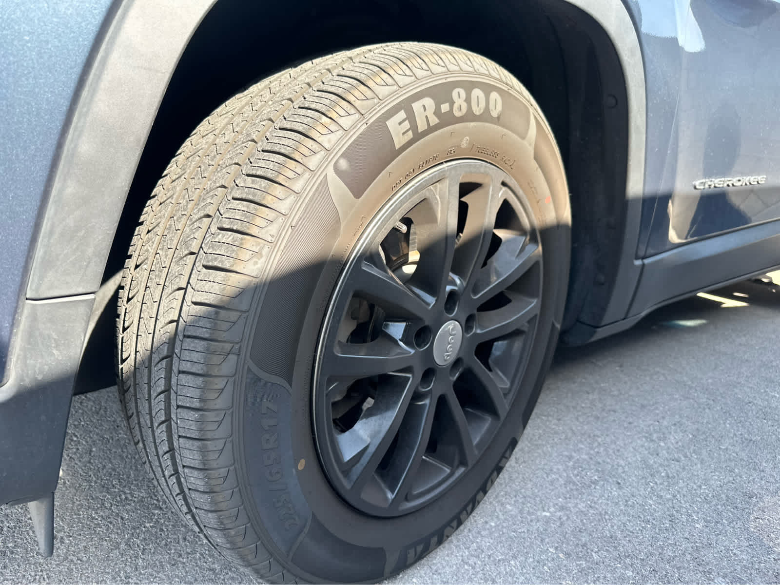 Thumbnail: 2020 Jeep Cherokee - 10
