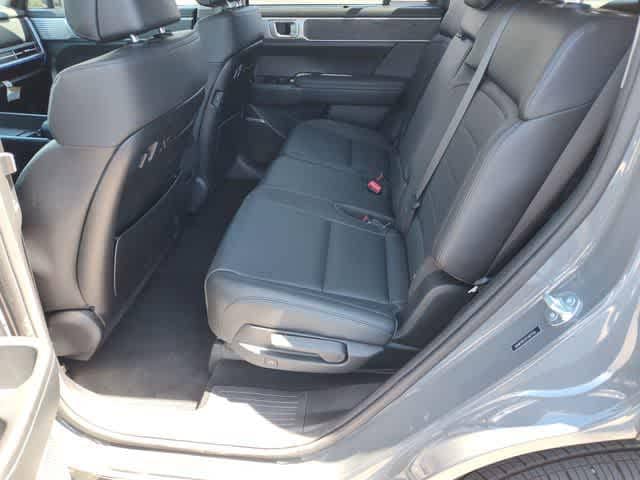 2026 Hyundai Santa Fe Limited - Photo 17