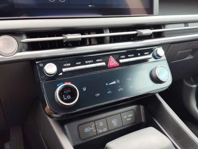 Thumbnail: 2026 Hyundai Santa Cruz - 12