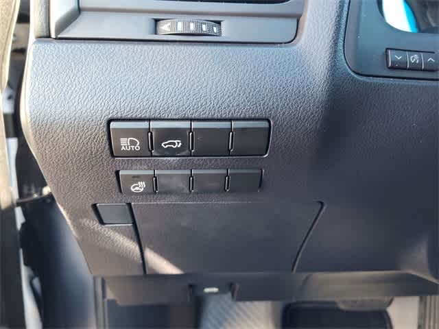 Thumbnail: 2017 Lexus RX - 19