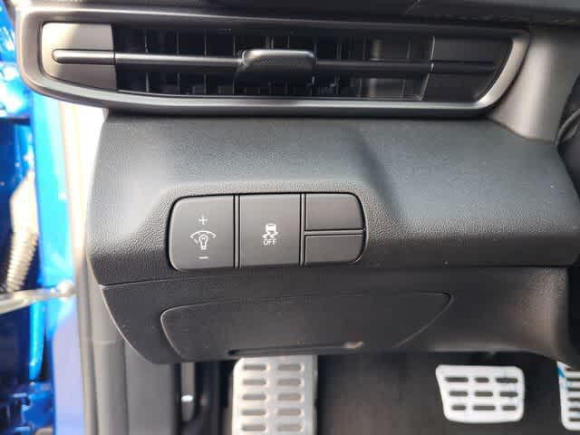 Thumbnail: 2026 Hyundai Elantra - 15