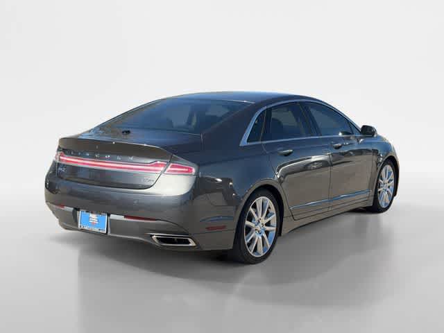 Thumbnail: 2016 Lincoln MKZ - 10