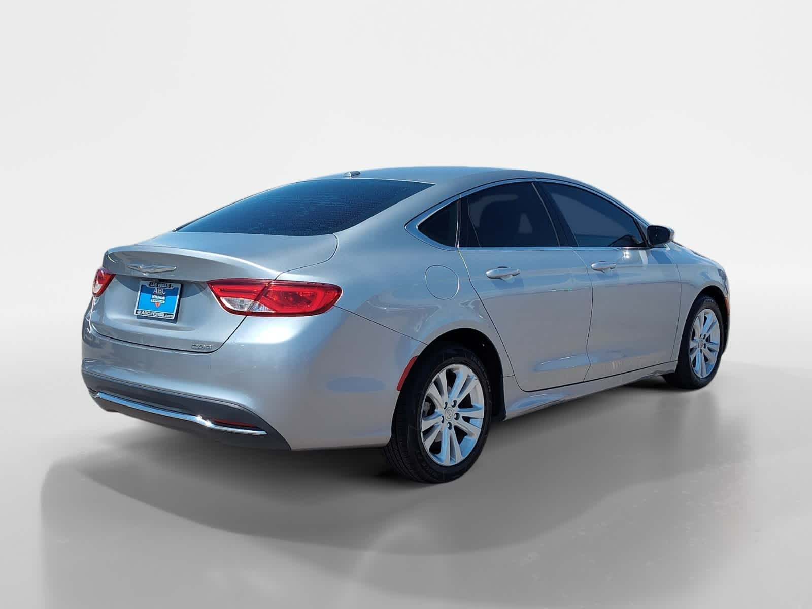 Thumbnail: 2015 Chrysler 200 - 5