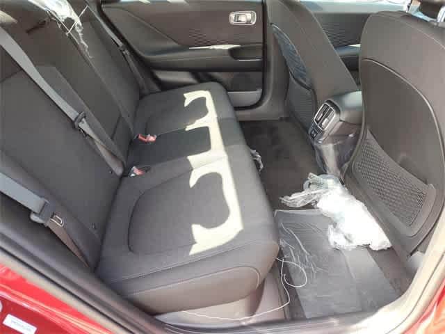 Thumbnail: 2025 Hyundai Ioniq 6 - 17