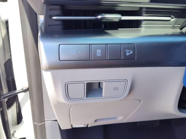 Thumbnail: 2026 Hyundai Kona - 14