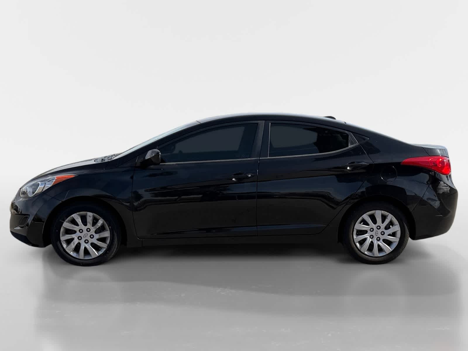 Thumbnail: 2012 Hyundai Elantra - 2