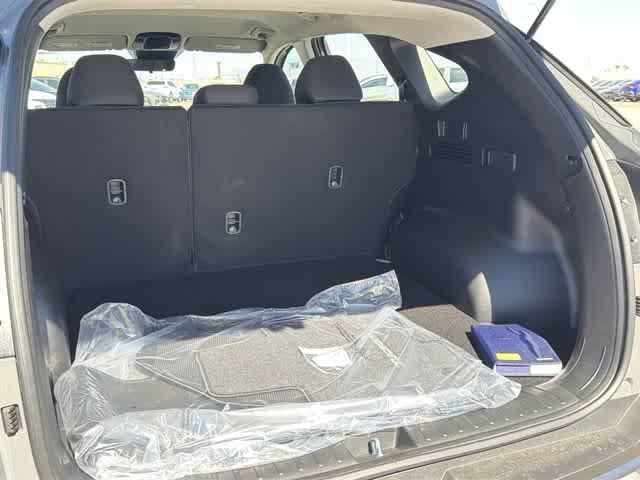 Thumbnail: 2026 Hyundai Tucson - 25