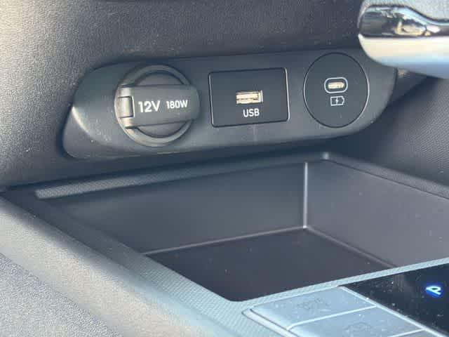 Thumbnail: 2026 Hyundai Elantra - 22