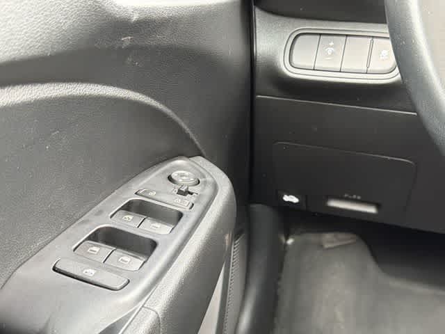 Thumbnail: 2024 Hyundai Venue - 19